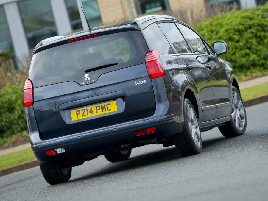  Peugeot 5008 2013 года  (UK) (фото 5 из 6)